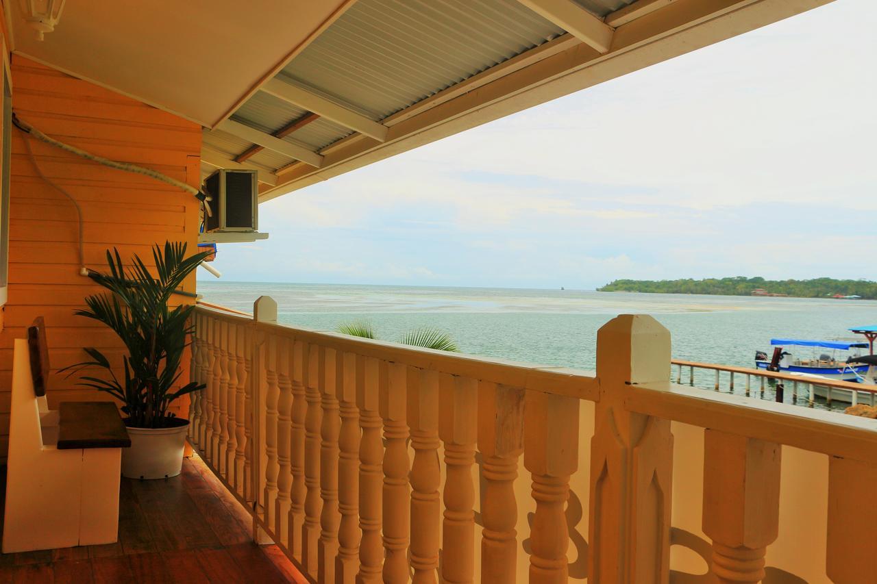 Hostel Mamallena Bocas Del Toro (Adults Only) Bocas del Toro Exterior foto