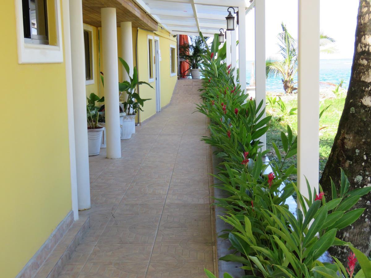 Hostel Mamallena Bocas Del Toro (Adults Only) Bocas del Toro Exterior foto